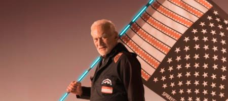 buzz aldrin sprayground
